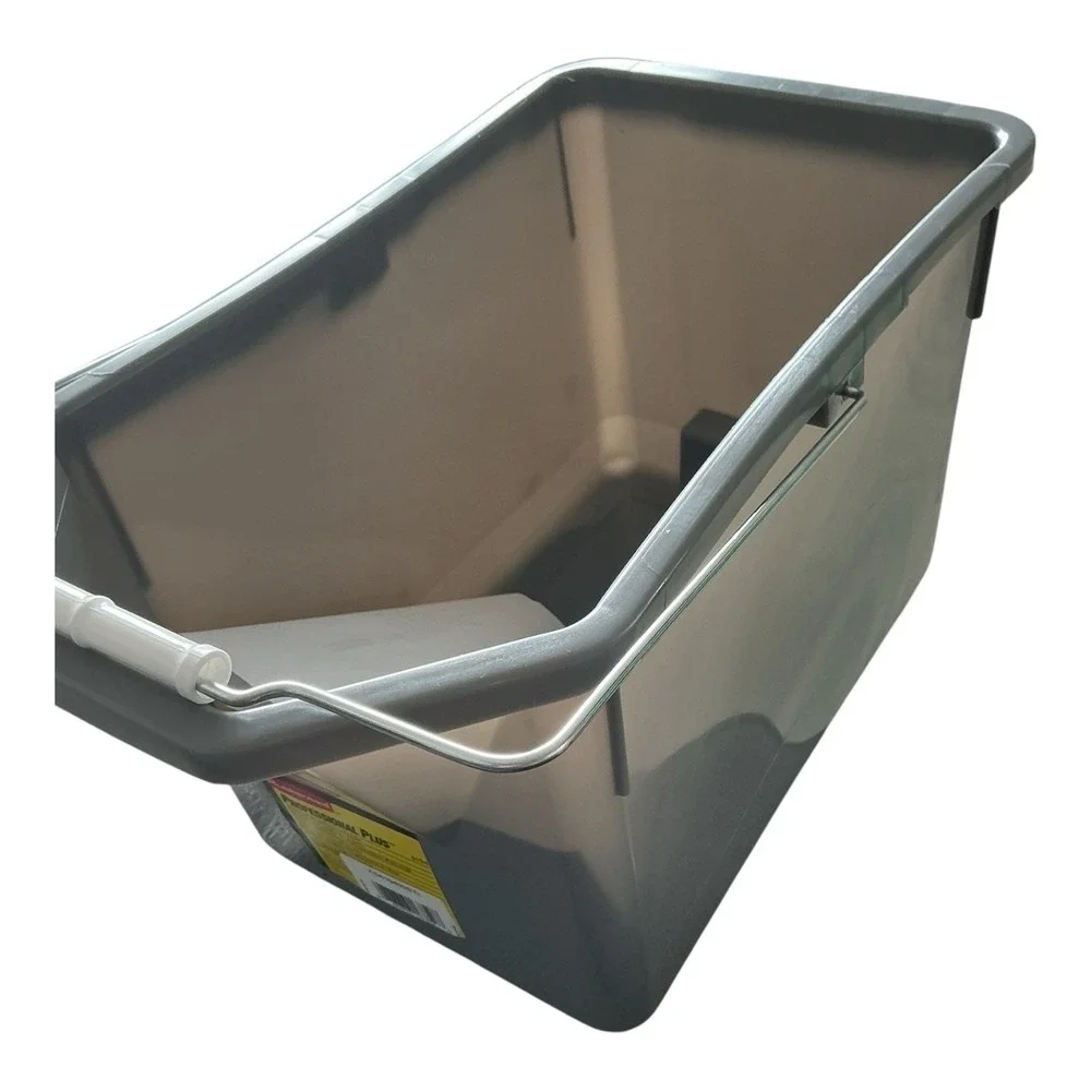 Rubbermaid - 15 Quart Mop‎ Bucket - Commercial Cleaning Utility Bucket
